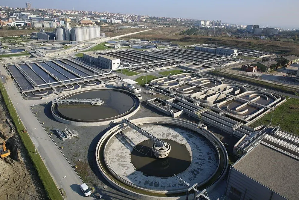 Aerial view of settling tanks at a wastewater treatment plant design project